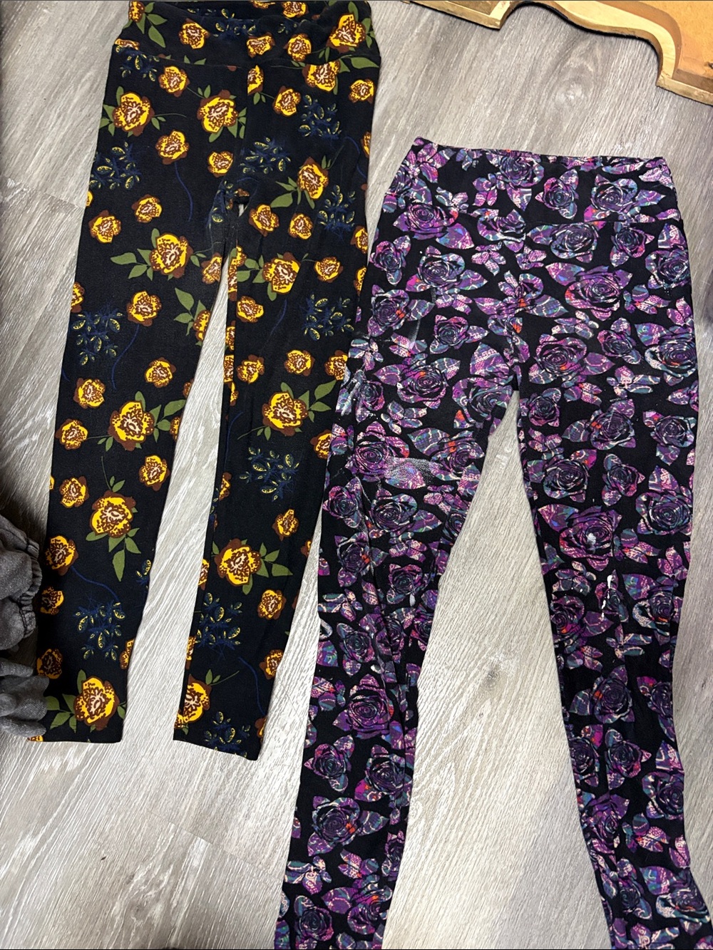 LuLaRoe Floral Leggings - Black with Yellow & Purple Roses